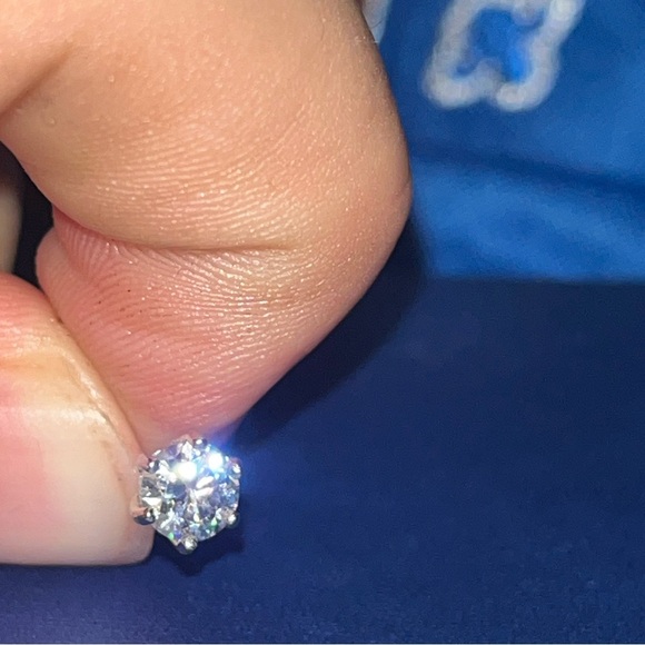 Jewelry - Moissanite 1.0c stud earrings